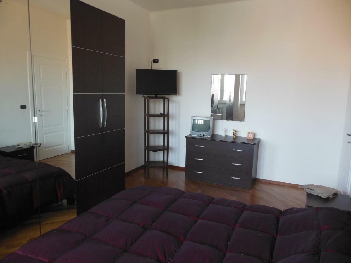 Apartamento La Casa Degli Artisti Trani Exterior foto